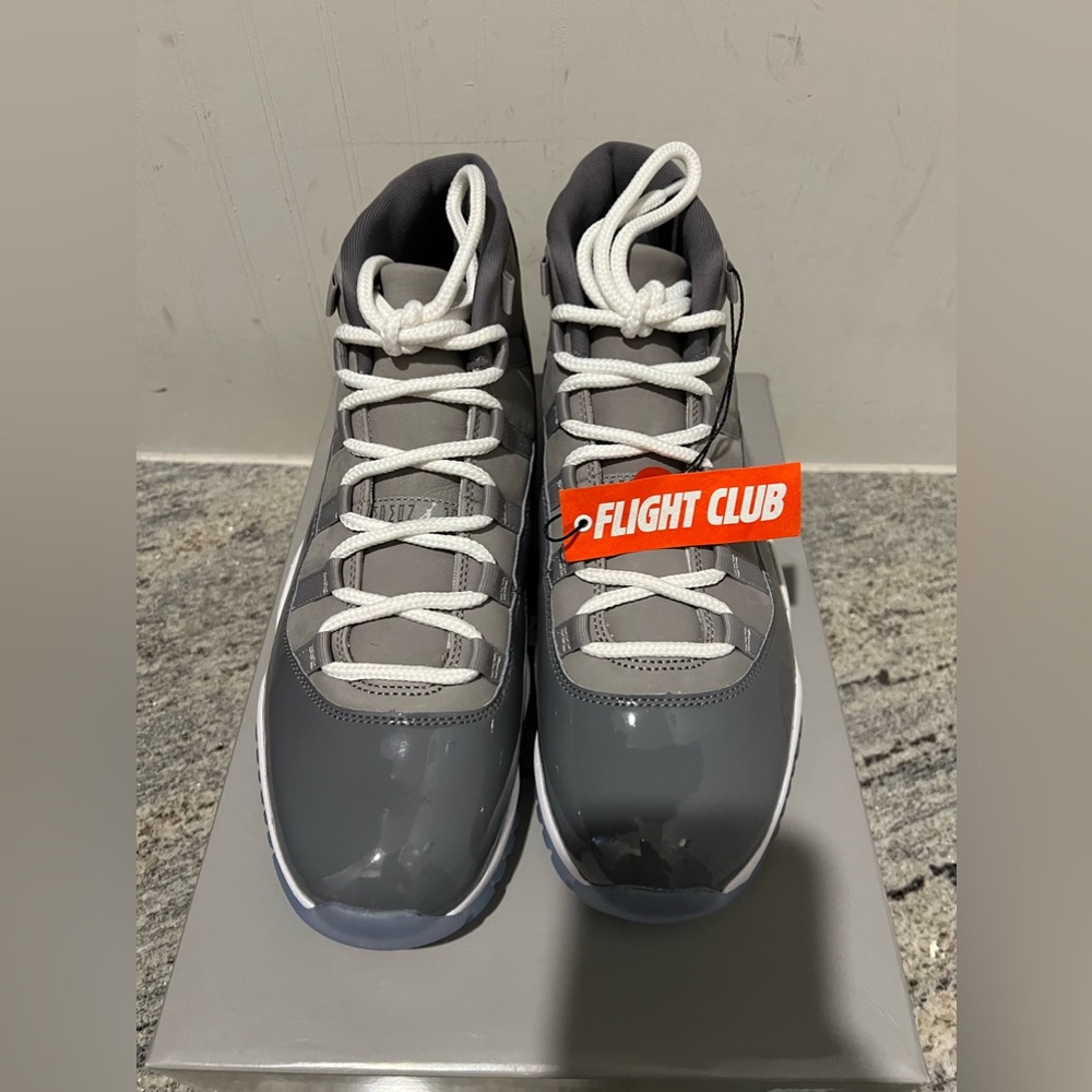 AIR JORDAN 11 RETRO “COOL GREY” MEN’S SZ 11